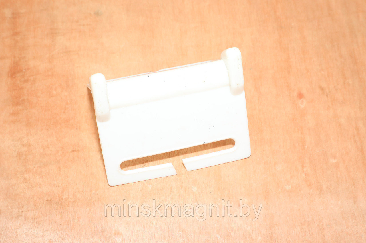 Прокладка для стяжных ремней предохранительная (пластмасс) б/н МАЗ (спецпредложение) - фото 2 - id-p102679845
