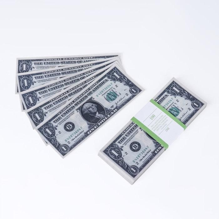 Сувенирные деньги пачка купюр 1 доллар (бутафорские деньги) - фото 1 - id-p197178464