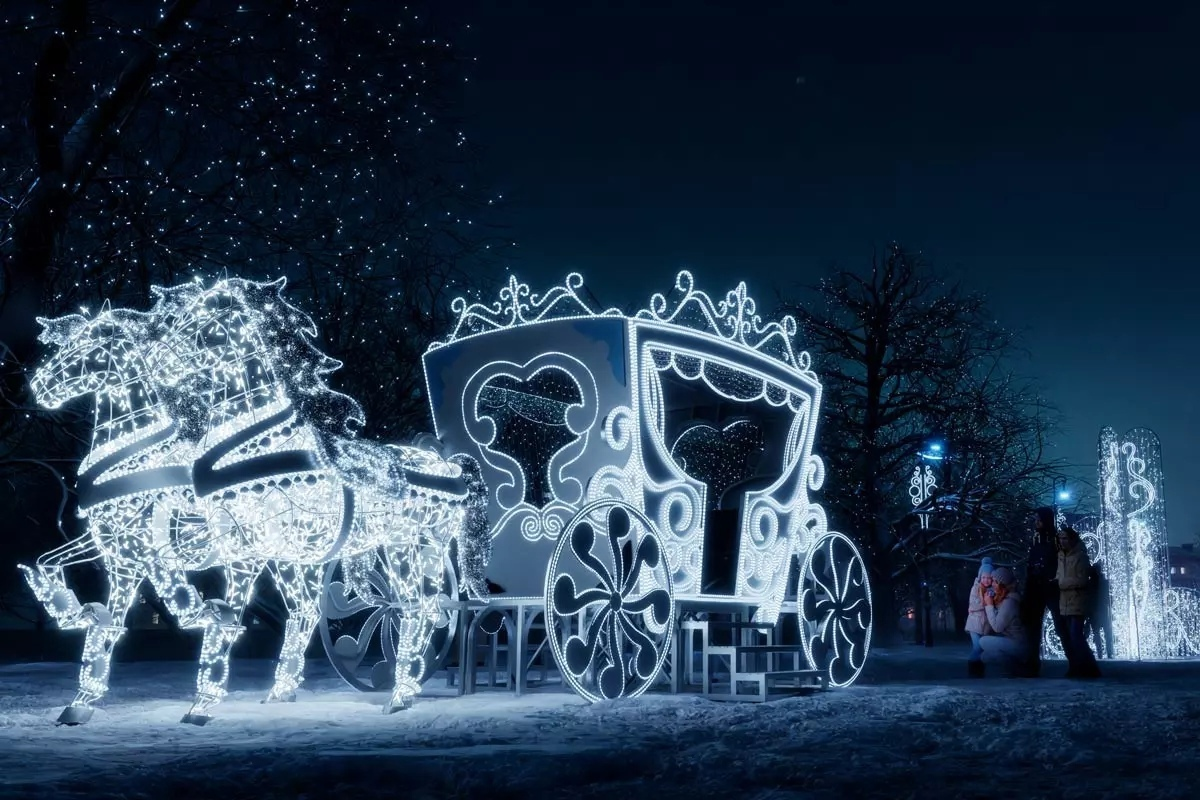 Светодиодная композиция «Новогодняя карета с лошадьми» - фото 1 - id-p197203936