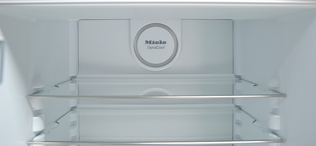 Новый встраиваемый холодильник Miele KF 37272 iD пр-во Германия, гарантия 6 месяцев - фото 3 - id-p197260262