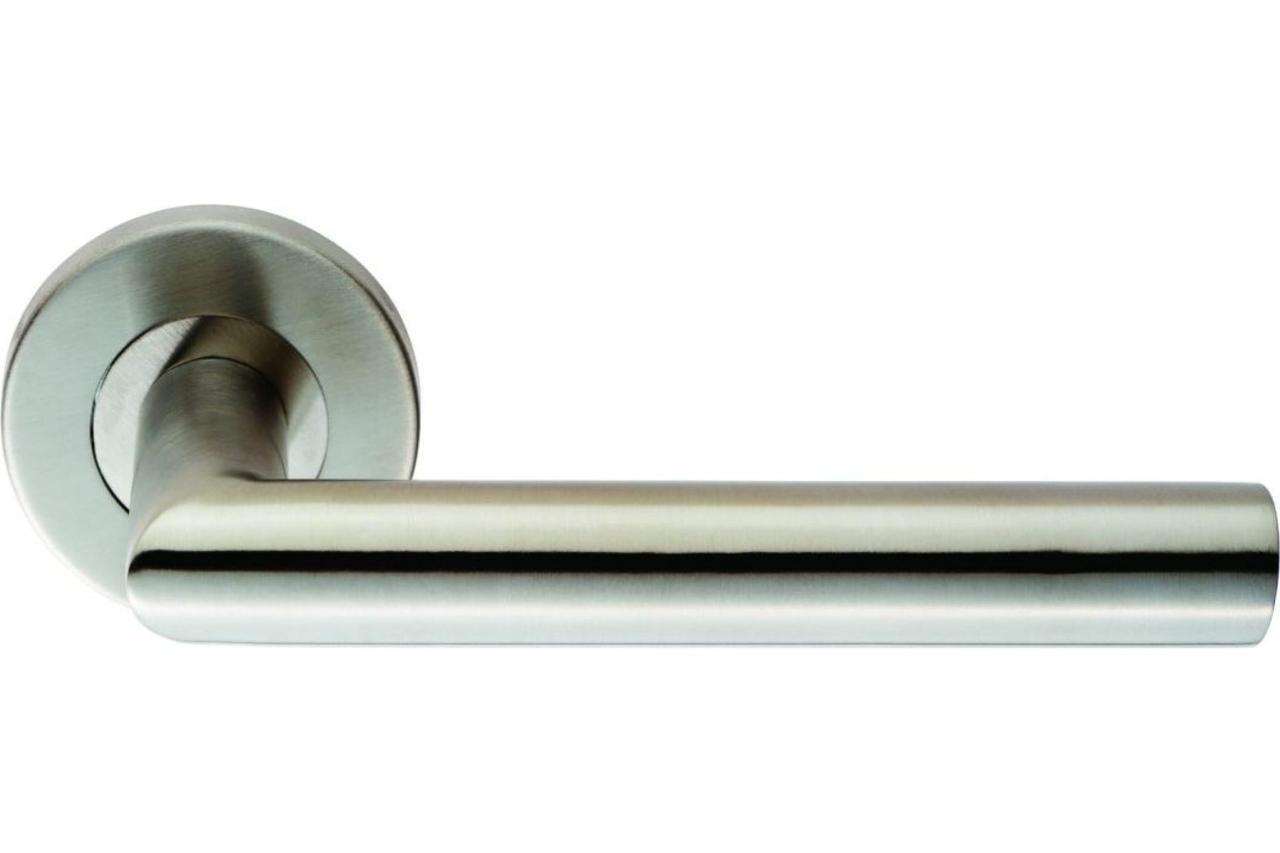 Дверная ручка на круглой розетке L2204/8*8/INOX - фото 1 - id-p103892319