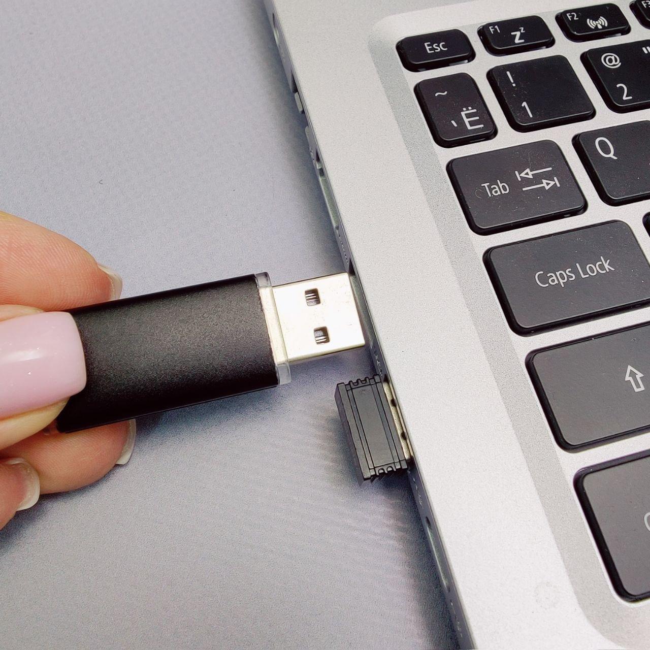 USB накопитель (флешка) Classic Comfort металл / пластик, 16 Гб. Зеленая - фото 2 - id-p197760262