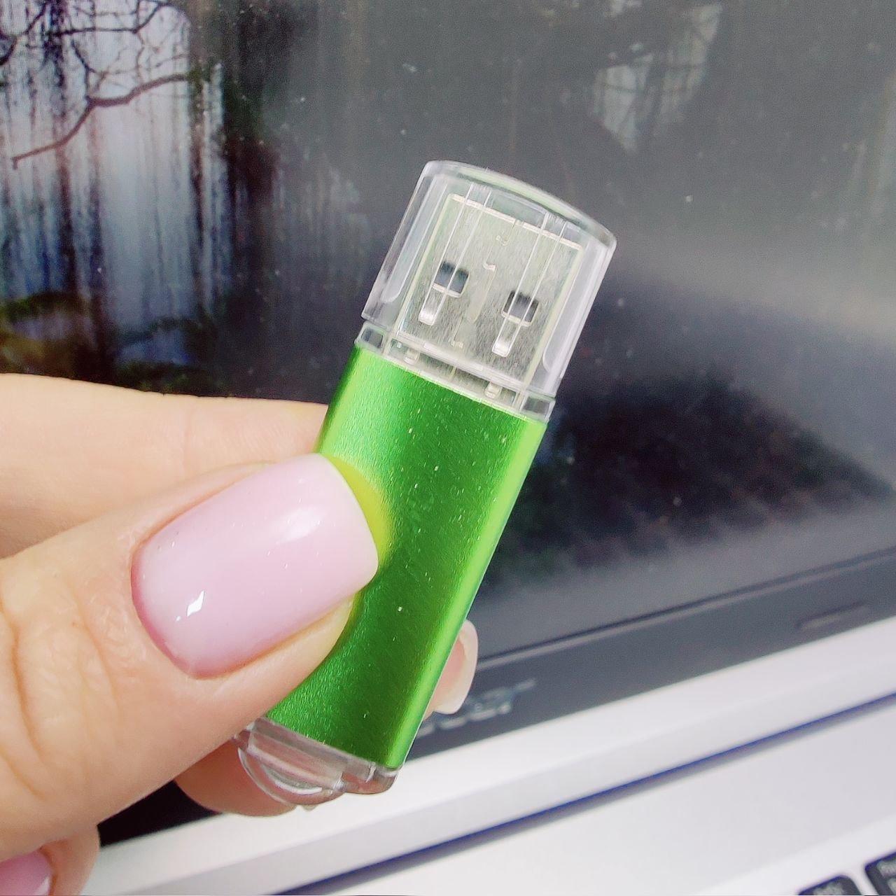 USB накопитель (флешка) Classic Comfort металл / пластик, 16 Гб. Зеленая - фото 7 - id-p197760262