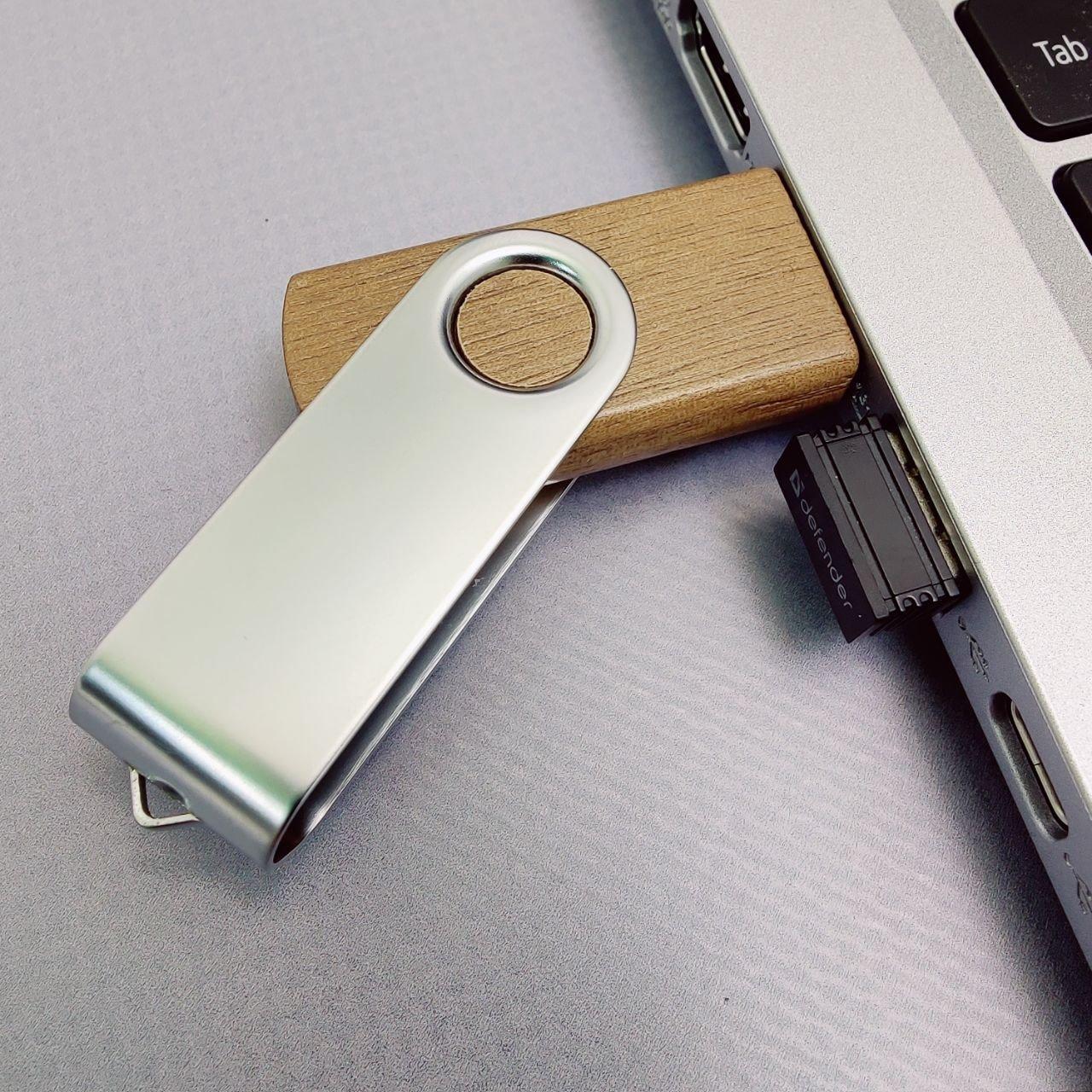 USB накопитель (флешка) Twist wood дерево/металл/раскладной корпус, 16 Гб - фото 7 - id-p197761452