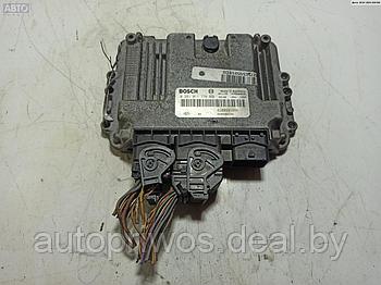 Блок управления двигателем (ДВС) Renault Scenic 2 (2003-2009)