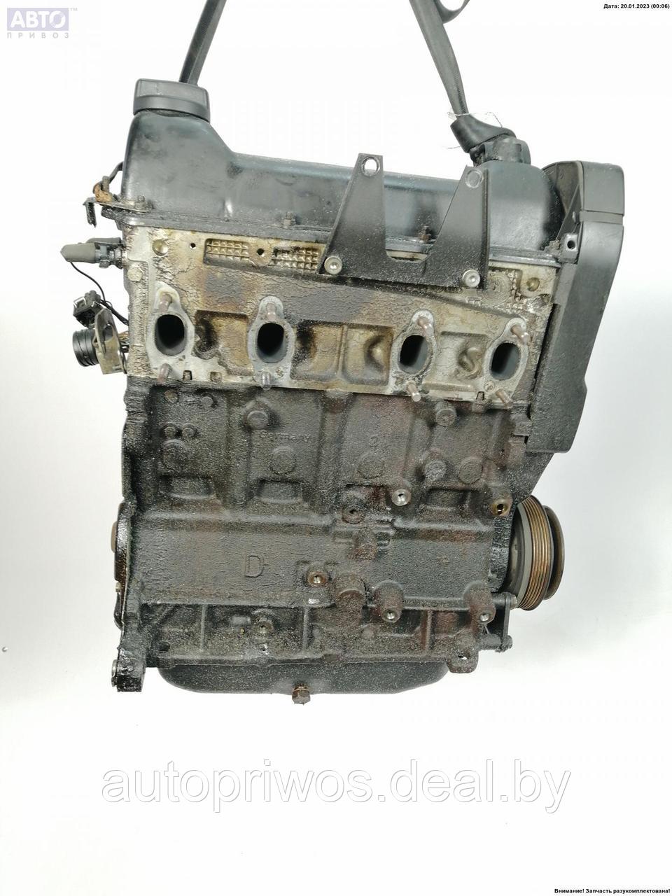 Блок цилиндров двигателя (картер) Volkswagen Passat B4 - фото 4 - id-p190874968