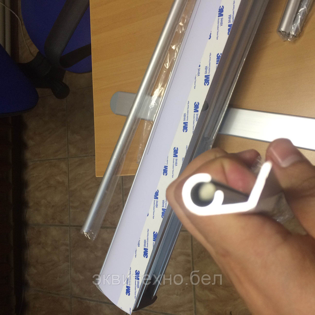 Roll-up 80*200см (баннерный дисплей) Tech1 Econom Plus