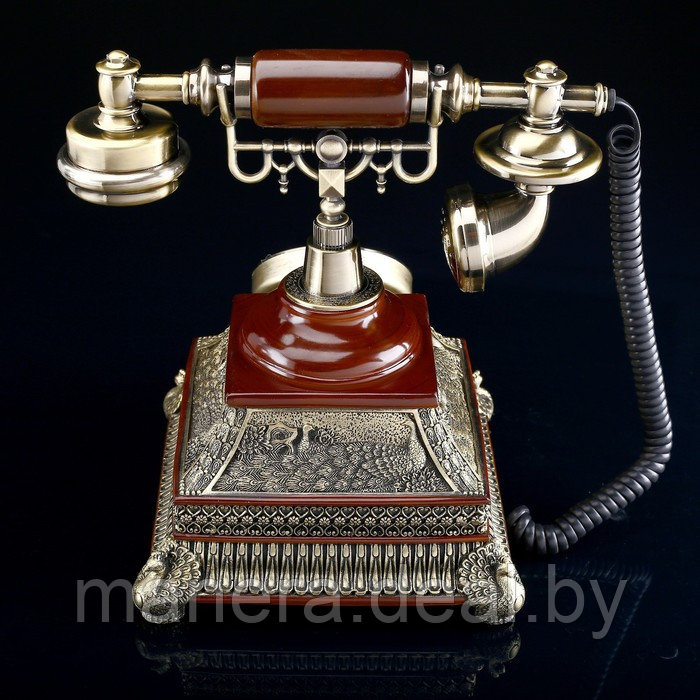 Ретро-телефон на подставке с металлической резьбой - фото 3 - id-p198173376