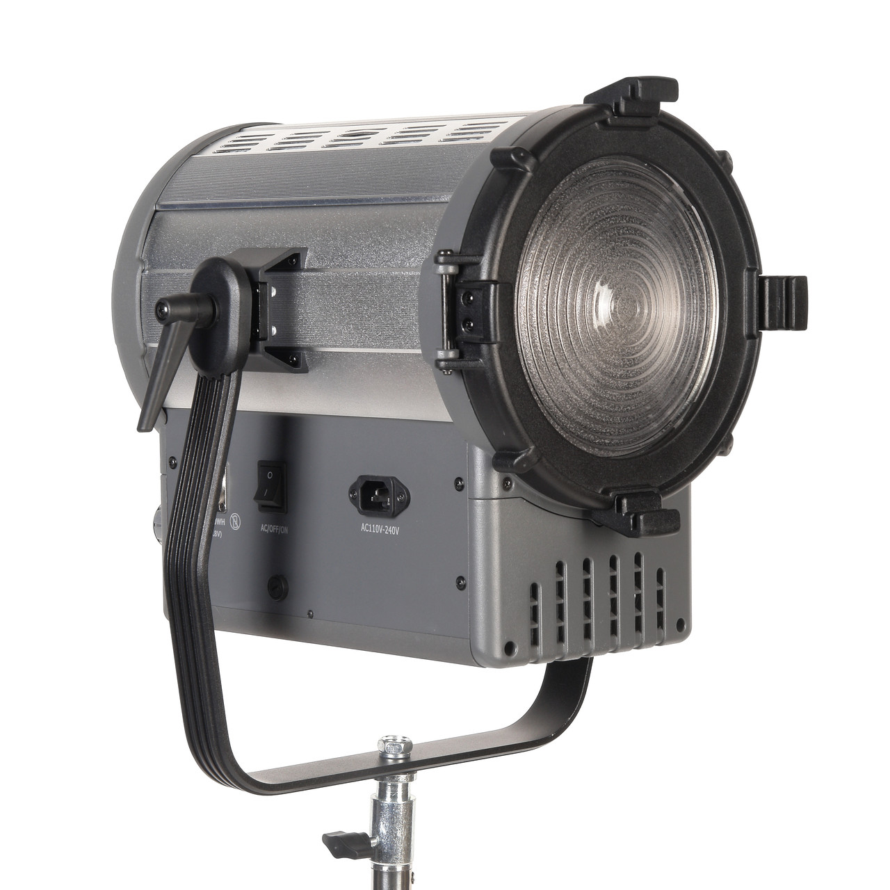 Осветитель студийный GreenBean Fresnel 200 LED X3 Bi-color DMX - фото 4 - id-p198309814