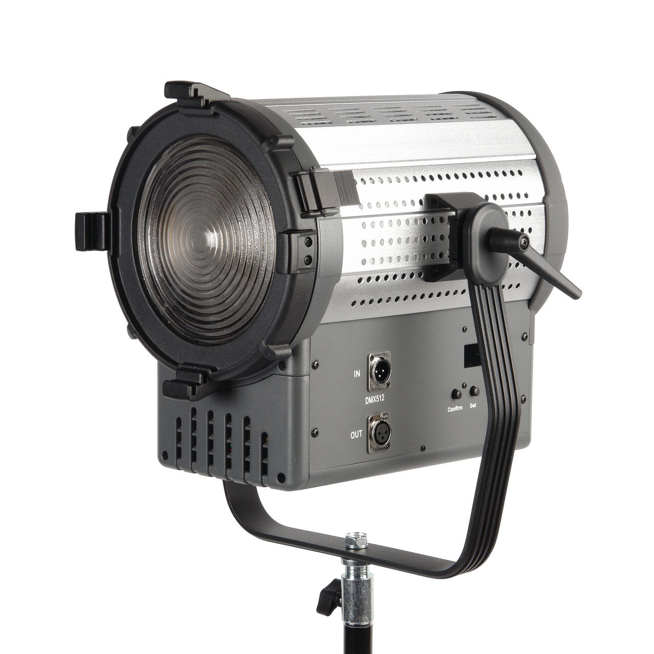 Осветитель студийный GreenBean Fresnel 500 LED X3 DMX - фото 4 - id-p198309815