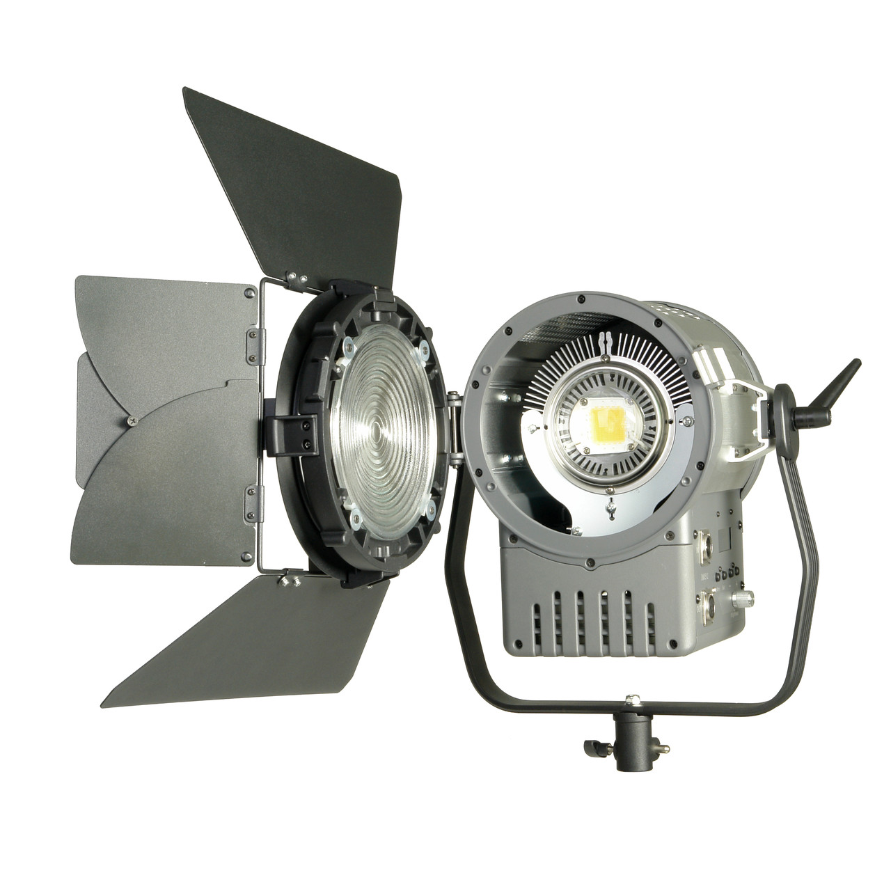 Осветитель студийный GreenBean Fresnel 150 LED X3 DMX - фото 1 - id-p198309844