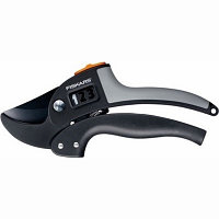 Секатор контактный FISKARS с храповым механизмом (111670)