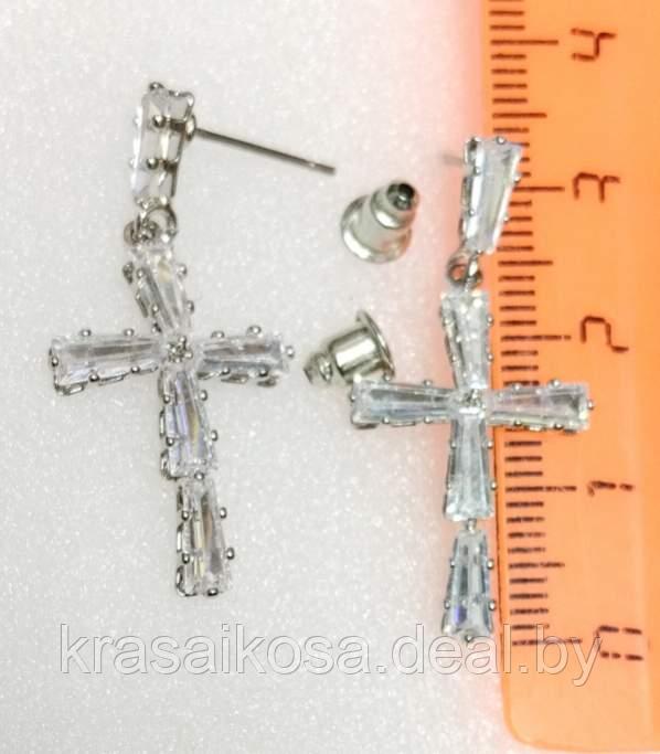 Серьги Кресты со стразами 61501 красивые бижутерия Крестики серебристый фианиты - фото 1 - id-p198475777