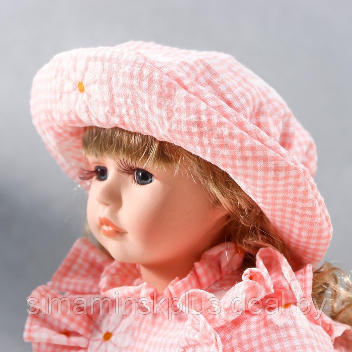 Кукла коллекционная керамика "Маша в розовом платье в клетку с ромашками, в шляпке" 30 см - фото 6 - id-p199006520