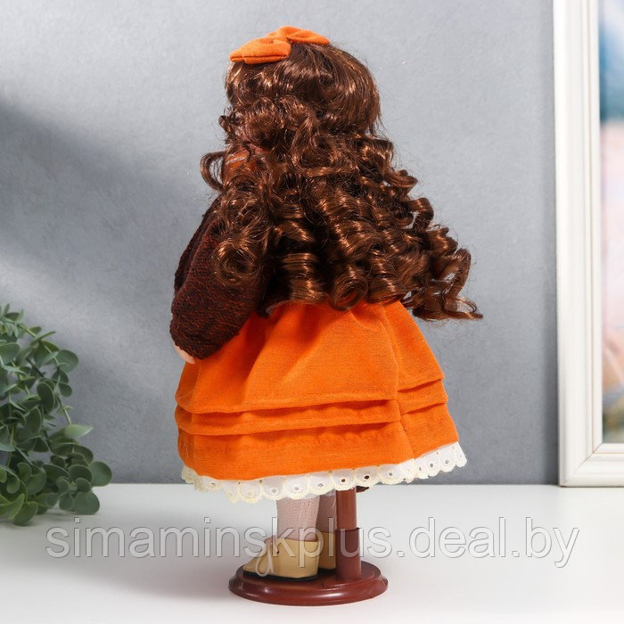 Кукла коллекционная керамика "Василиса в ярко-оранжевом платье, с рюшами, с сумочкой" 30 см 758616 - фото 5 - id-p199006522