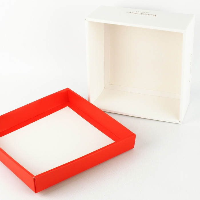 Подарочная коробочка Be my love (23,5 см х 23,5 см) - фото 6 - id-p199012505