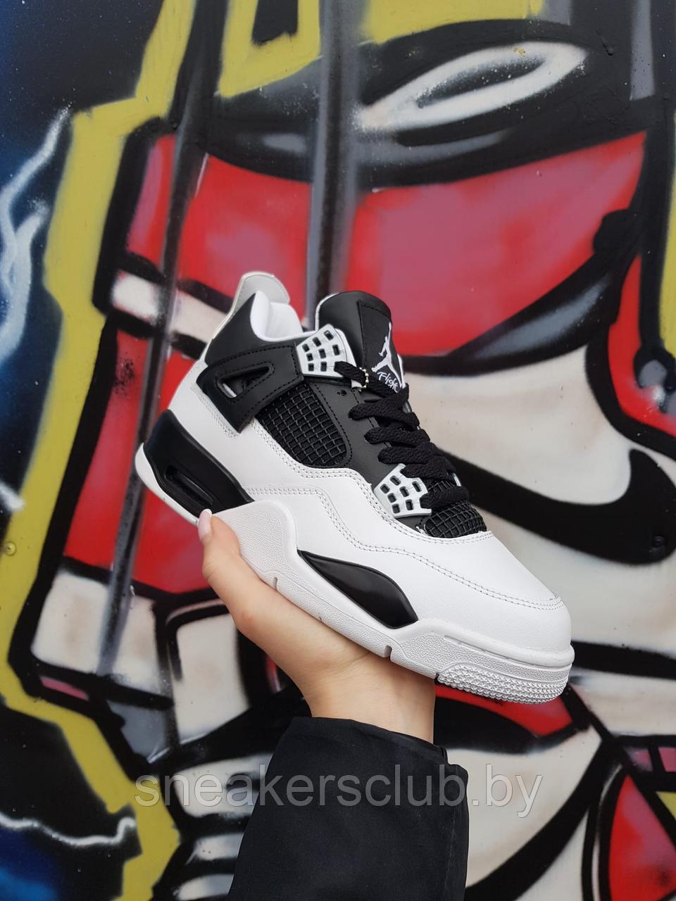 Кроссовки белые мужские Nike Jordan 4 / демисезонные / повседневные 42
