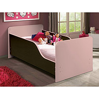 Кровать детская с бортом «Малышка №2», 600 × 1400 мм, цвет венге / светло-розовый