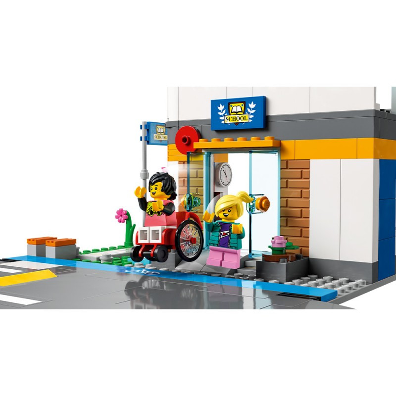 Lego Конструктор LEGO City День в школе 60329 - фото 6 - id-p199156909