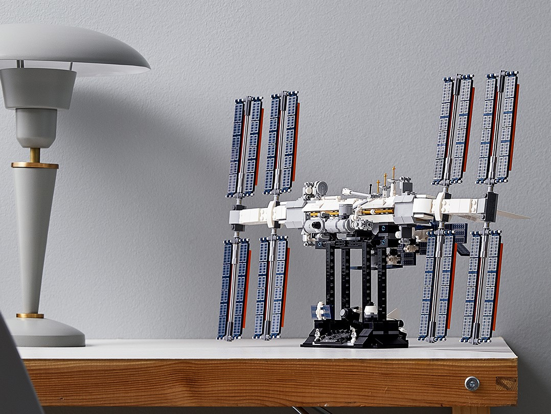 Lego LEGO 21321 Международная Космическая Станция - фото 4 - id-p199156921