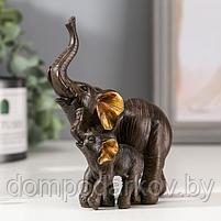 Сувенир полистоун "Слон африканский со слонёнком" коричневый золотые ушки 12,5х9,5х5 см, фото 3