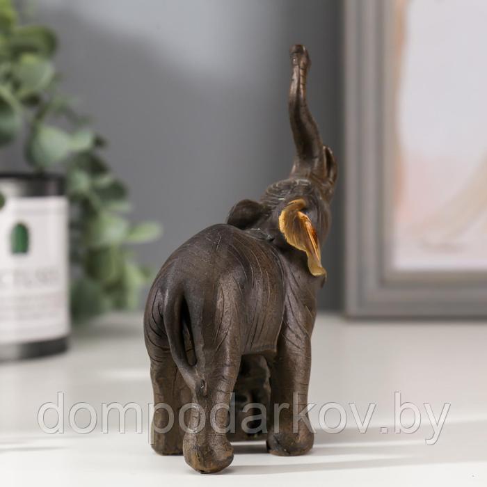 Сувенир полистоун "Слон африканский со слонёнком" коричневый золотые ушки 12,5х9,5х5 см - фото 4 - id-p199181473