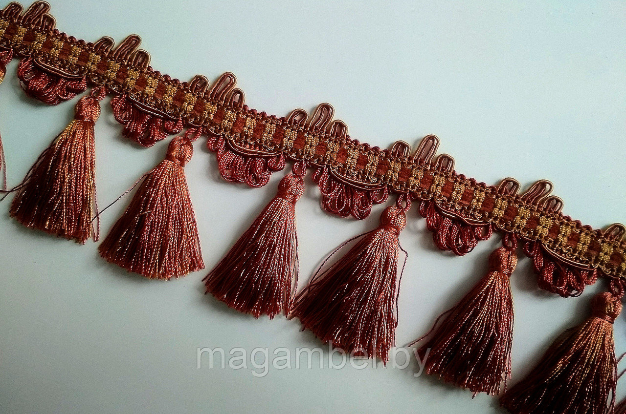 Бахрома декоративная в терракотовом цвете.