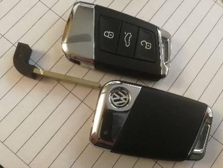 Смарт ключ Volkswagen Passat B8 2015-2019 бесключевой доступ