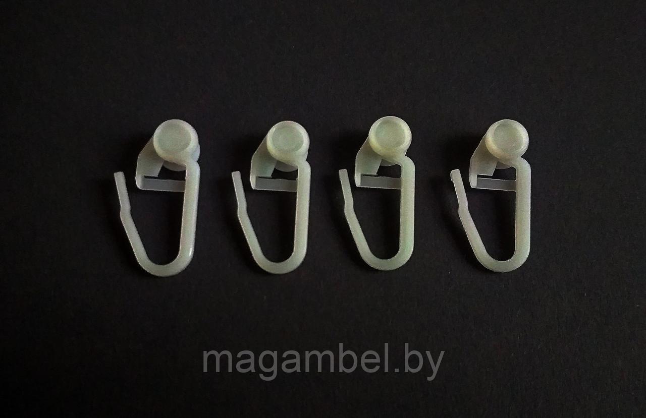 Крючок для пластикового карниза