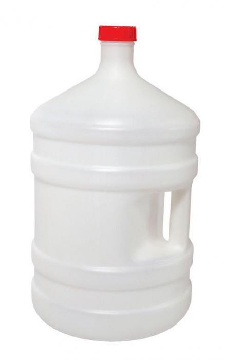 Пластиковая канистра-бочка пищевая для воды АЛЬТЕРНАТИВА М267 бутыль с ручкой 20 литров - фото 1 - id-p190234293