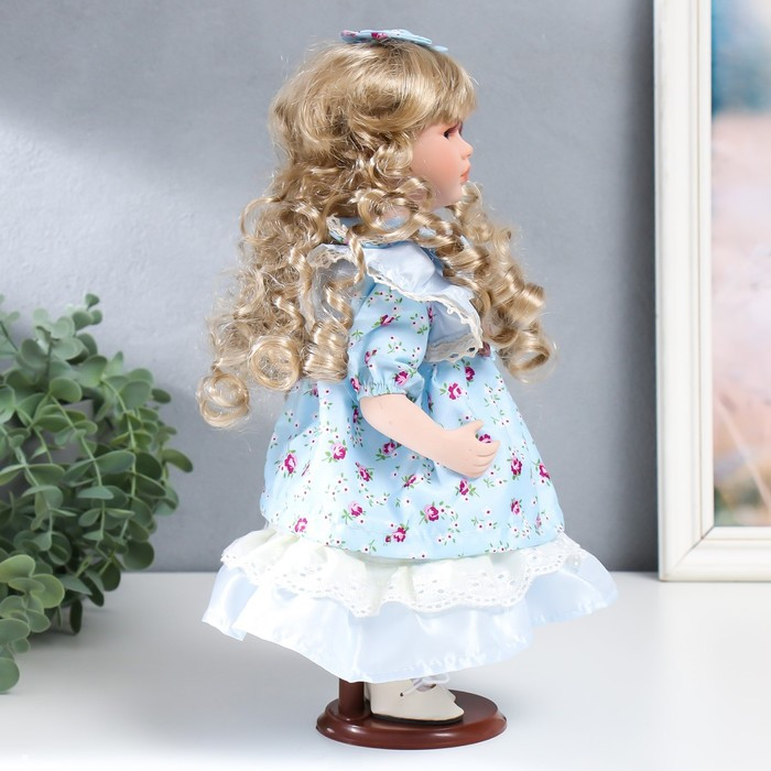 Кукла коллекционная керамика "Тося в голубом платье с цветочками, с бантом в волосах" 30 см 758617 - фото 2 - id-p199295635