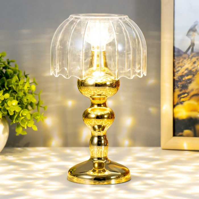 Ночник "Фонтан" LED от батареек 3хАА золото 11,5х11,5х20 см