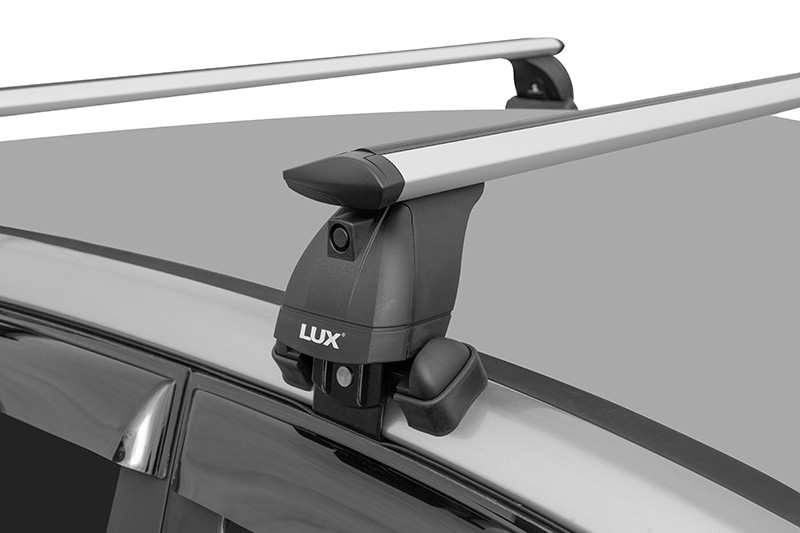 Багажник LUX для Volkswagen Polo 2020-...г.в. с дугами 1,2м аэро-трэвэл (82мм)