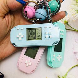 Брелок - тетрис Mini Game Player (с кольцом, карабином и колокольчиком) Голубой с белыми кнопками