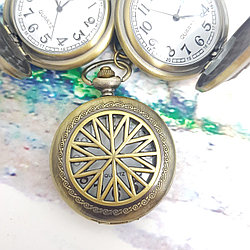 Карманные часы с цепочкой и карабином Орнамент Огонь