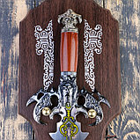 Сувенирный меч на планшете, резное лезвие с рисунком, когти орла на рукояти, клинок 41 см, фото 4