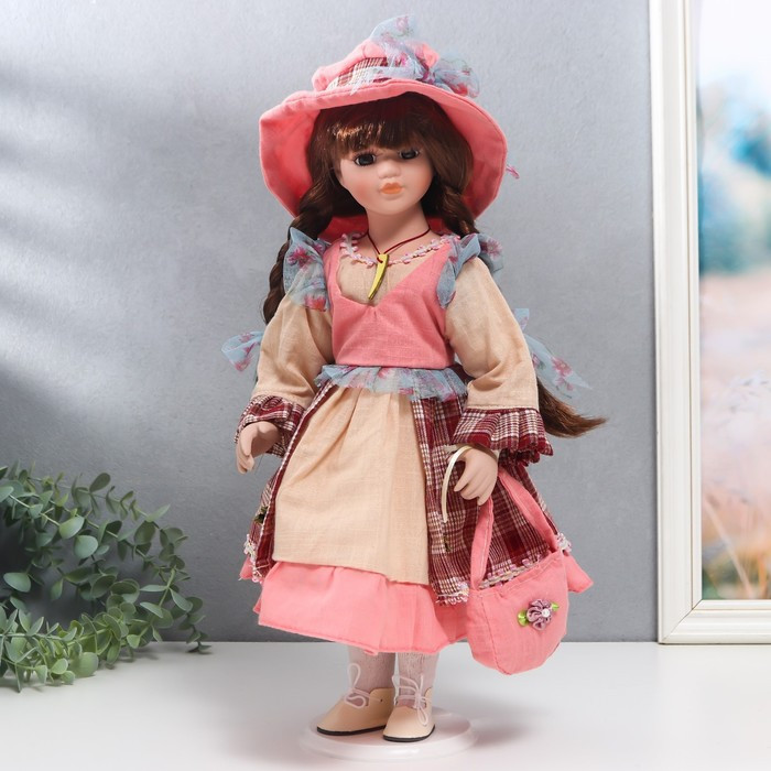 Кукла коллекционная керамика "Арина с косичками, в бежево-розовом платье" 40 см - фото 1 - id-p199411317