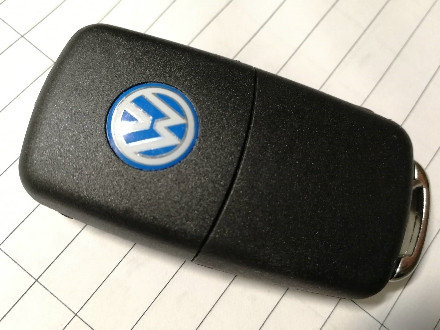 Ключ Volkswagen Touareg 2002-2010 бесключевой доступ, фото 2
