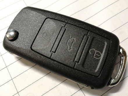 Ключ Volkswagen Touareg 2002-2010 бесключевой доступ, фото 2
