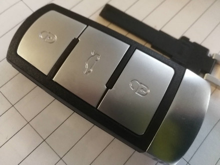 Ключ Volkswagen Passat B6, B7, CC бесключевой доступ