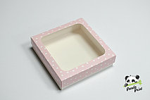 Коробка с прозрачным окном 200х200х50 Сердечки белые на розовом (белое дно)