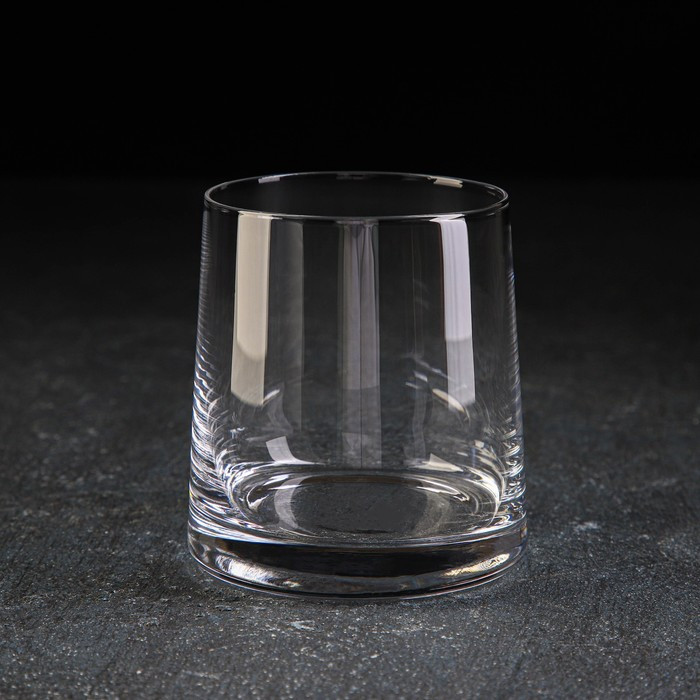 Набор питьевой из стекла Magistro «Эйгер», 6 предметов: кувшин 1,1 л, 4 бокала 260 мл, поднос - фото 6 - id-p199596822