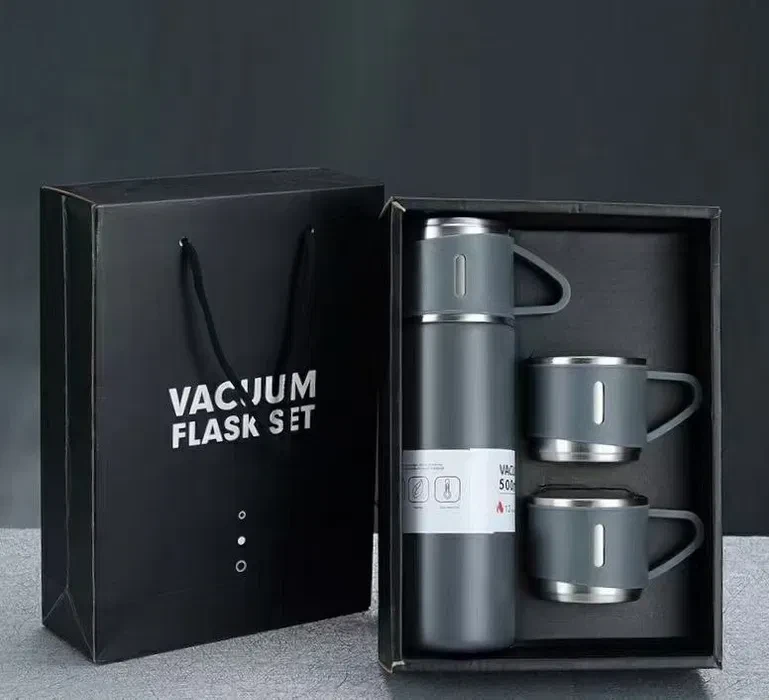 Подарочный набор. Термос с тремя кружками Vacuum set 500 мл - фото 4 - id-p199616521