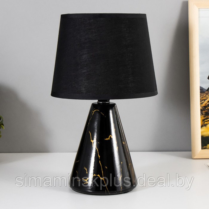 Настольная лампа "Брианна" E14 40Вт черный 32х32х52 см - фото 1 - id-p199626759