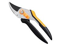 Секатор плоскостной металлический FISKARS Solid P331