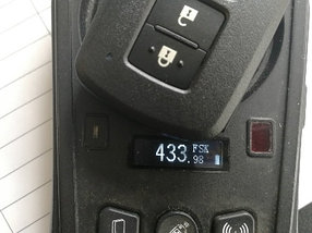 Смарт ключ Toyota Camry 2011-2014, Rav4 2012-2018 бесключевой доступ, фото 3