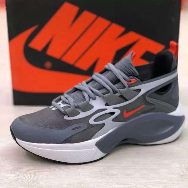 Кроссовки мужские Nike Signal D/MS/ - фото 2 - id-p199995617