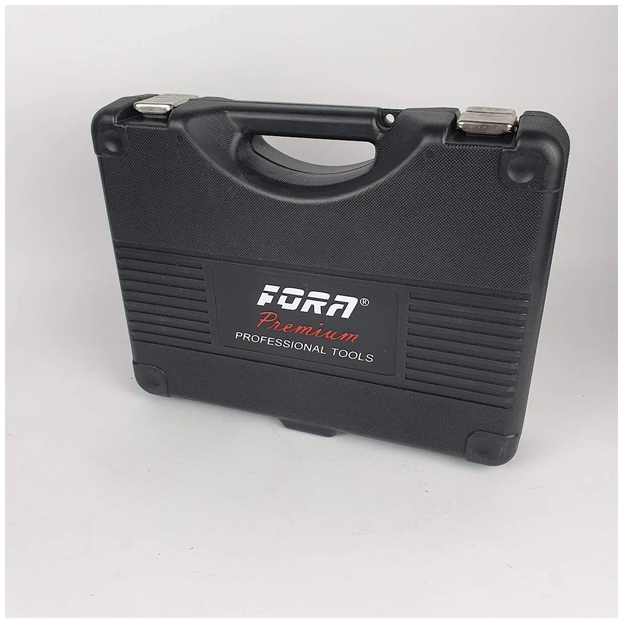 Универсальный набор инструментов FORA FA-41082-5 PREMIUM 1/4" и 1/2" 108 предметов - фото 3 - id-p200080440