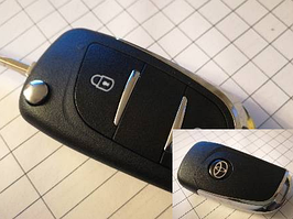 Ключ Toyota Aygo 2005-2014