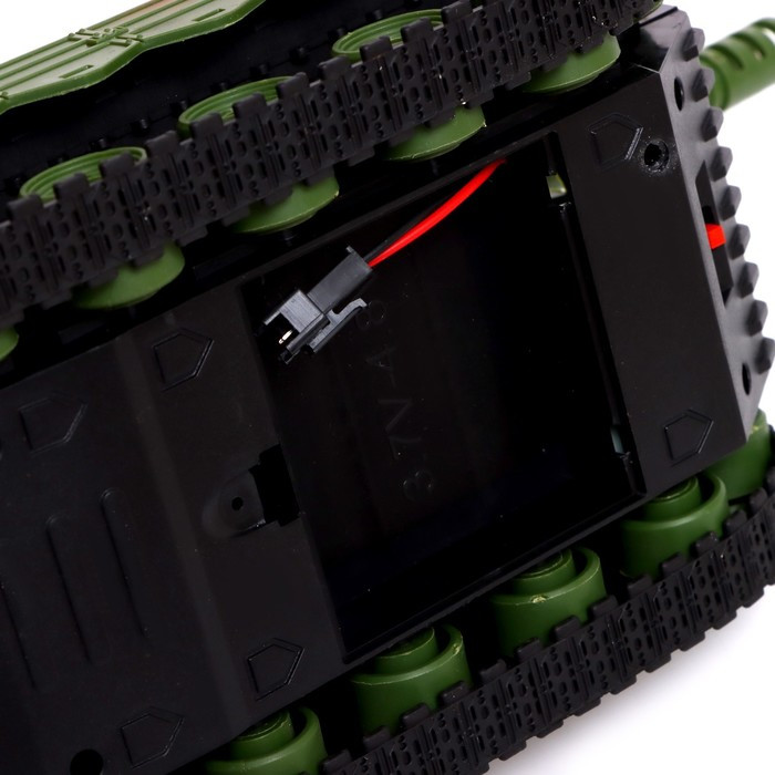 Танк радиоуправляемый «Армия», работает от аккумулятора, световые и звуковые эффекты, цвет зелёный - фото 6 - id-p168574381